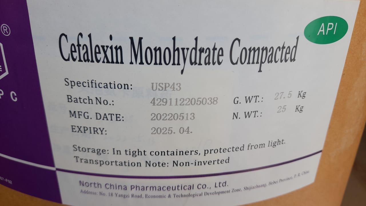 Cefalexina monohidratada compactada